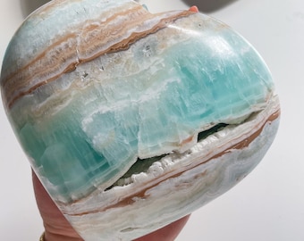 Premium Caribbean calcite XL large crystal heart healing crystal healing journey home decoration