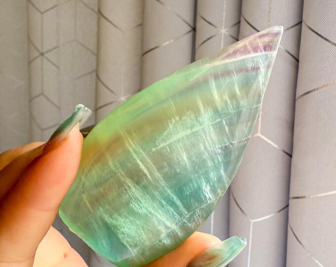 Green fluorite flame point healing crystal home decoration meditation | gift for her |gift for him |crystal gift