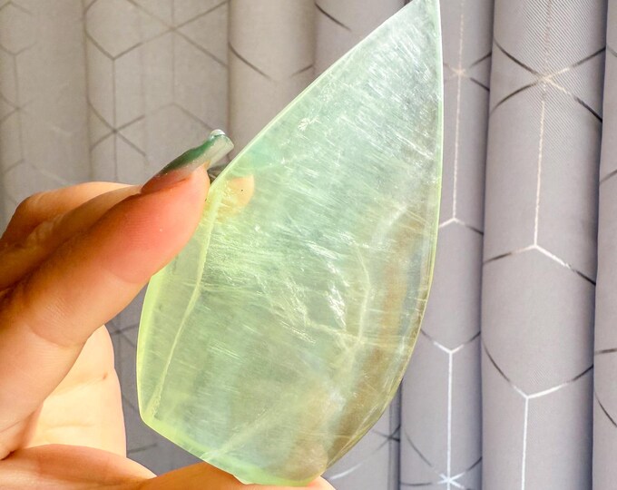 Green fluorite flame point healing crystal home decoration meditation | gift for her |gift for him |crystal gift