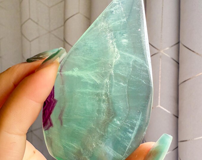 Green fluorite flame point healing crystal home decoration meditation | gift for her |gift for him |crystal gift