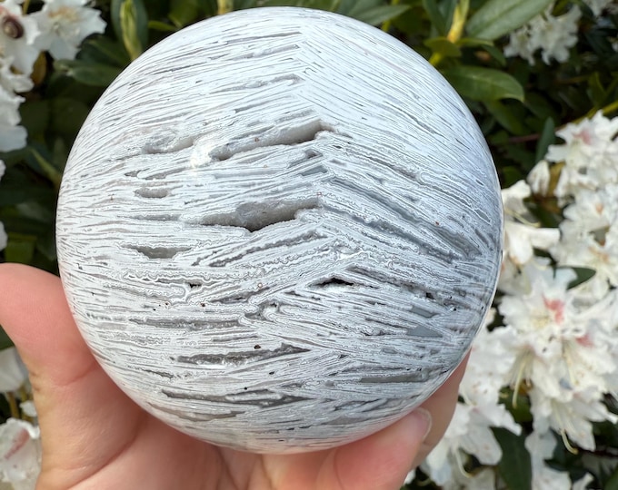 Snow agate crystal sphere| druzy white agate | snow mountain white agate crystal gift | crystal  home decoration |birthday gift