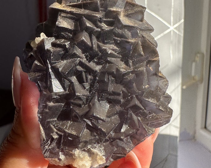 Rare Indigo fluorite premium fluorite specimen ( Pakistan, Baluchistan province, lorlai district ) crystal mineral specimen