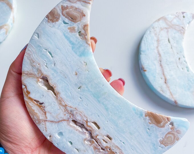 Caribbean calcite large crystal moon hand carving healing crystal healing journey home decoration
