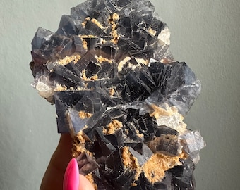 Rare Indigo fluorite premium fluorite specimen ( Pakistan, Baluchistan province, lorlai district ) crystal mineral specimen