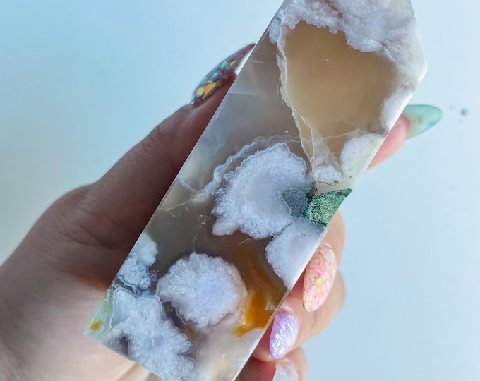 Druzy flower agate geode Crystal tower pink flower agate crystal tower healing crystal home decor