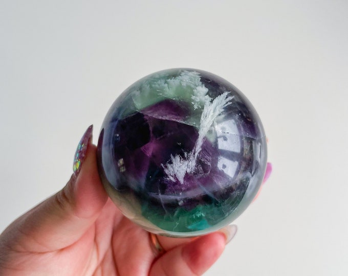 Snowflake green fluorite crystal sphere healing crystal home decor