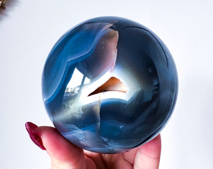 Orca Agate natural crystal sphere| unique crystal home decor| Tranquility home style | Earthy decor | Oceanic decor | unique gift idea