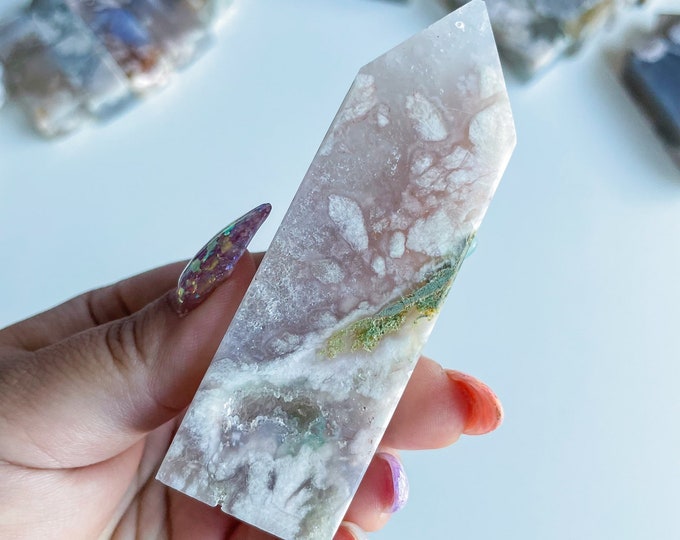 Druzy flower agate geode Crystal tower pink flower agate crystal tower healing crystal home decor