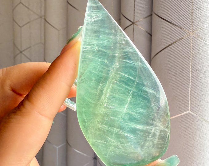 Green fluorite flame point healing crystal home decoration meditation | gift for her |gift for him |crystal gift