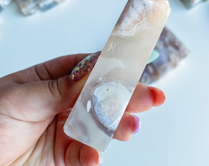 Druzy flower agate geode Crystal tower pink flower agate crystal tower healing crystal home decor
