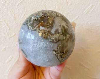 Natural Moss Agate Sphere - High Quality Druzy Healing Crystal for Home Decor and Meditation