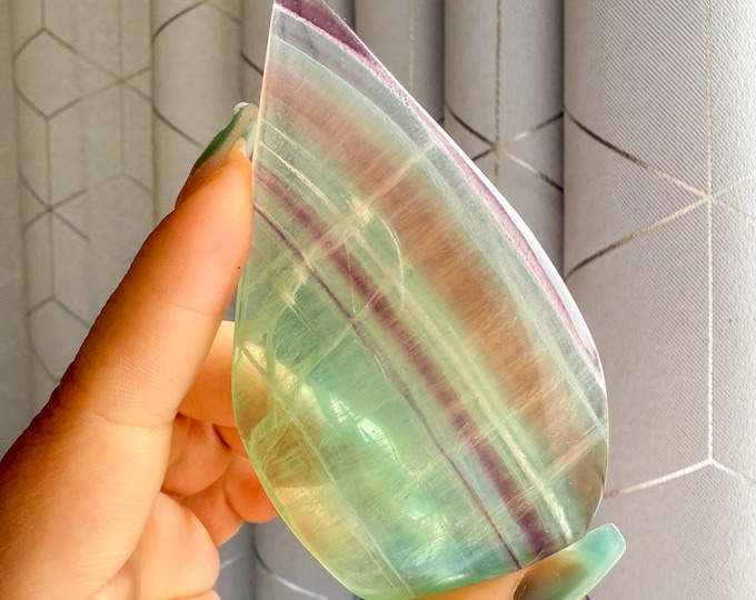 Green fluorite flame point healing crystal home decoration meditation | gift for her |gift for him |crystal gift