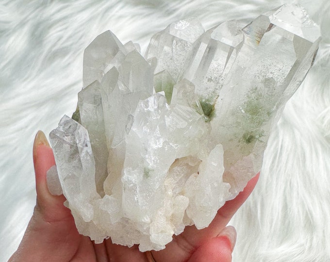 chlorite quartz mineral specimen | premium quartz crystal cluster | crystal healing home decoration | healing crystal | crystal decoration