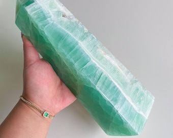 Premium pistachio calcite combine kiwi calcite large crystal tower chunky crystal tower healing crystal healing journey home decoration