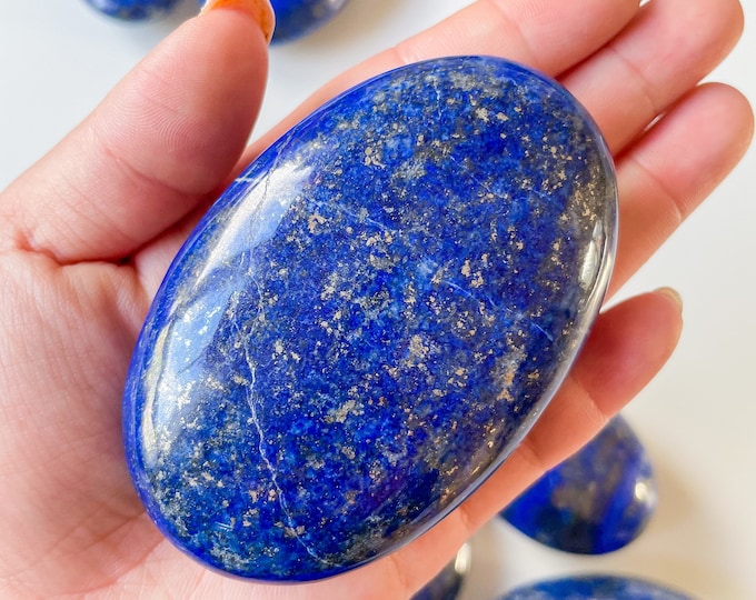 Lapis lazuli premium palmstone Healing Crystals
