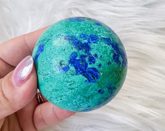 Azurite rare avec sphère en malachite