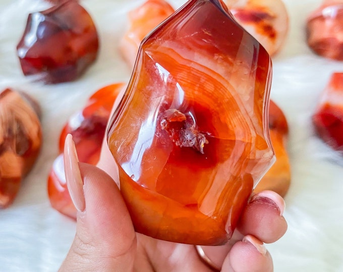 Carnelian crystal flame | Carnelian stone home decoration | carnelian stone healing crystal | birthstone gifts| wedding anniversary gift