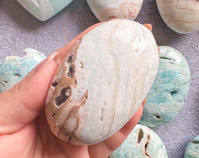 Reiki Healing Caribbean blue calcite palm stone- Crown chakra & Throat chakra Healing crystal