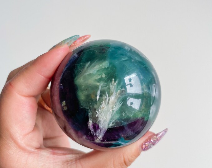 Snowflake green fluorite crystal sphere healing crystal home decor