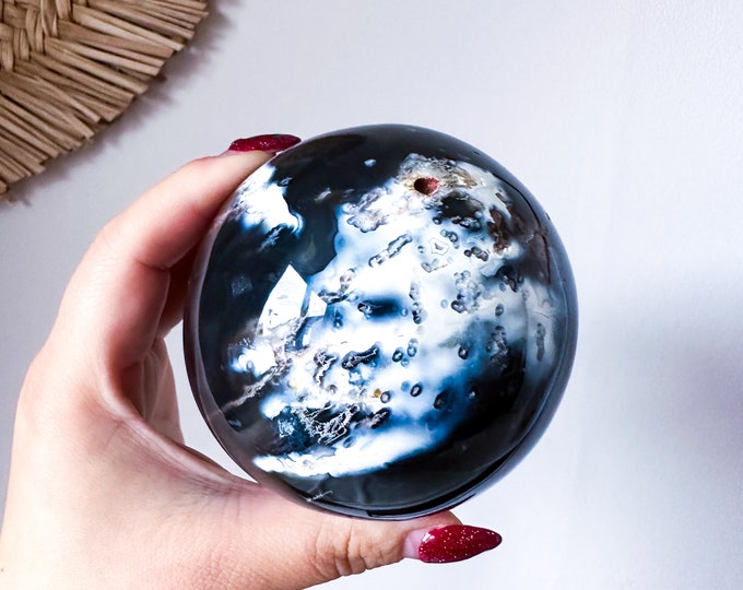 Orca Agate natural crystal sphere| unique crystal home decor| Tranquility home style | Earthy decor | Oceanic decor | unique gift idea