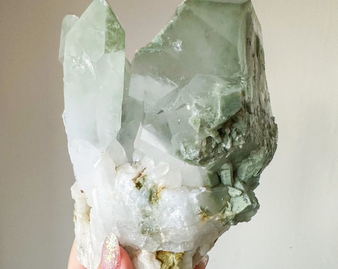 Chlorite quartz cluster | chlorite quartz crystal cluster mineral specimen