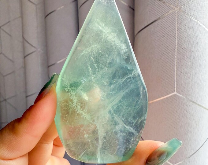 Green fluorite flame point healing crystal home decoration meditation | gift for her |gift for him |crystal gift