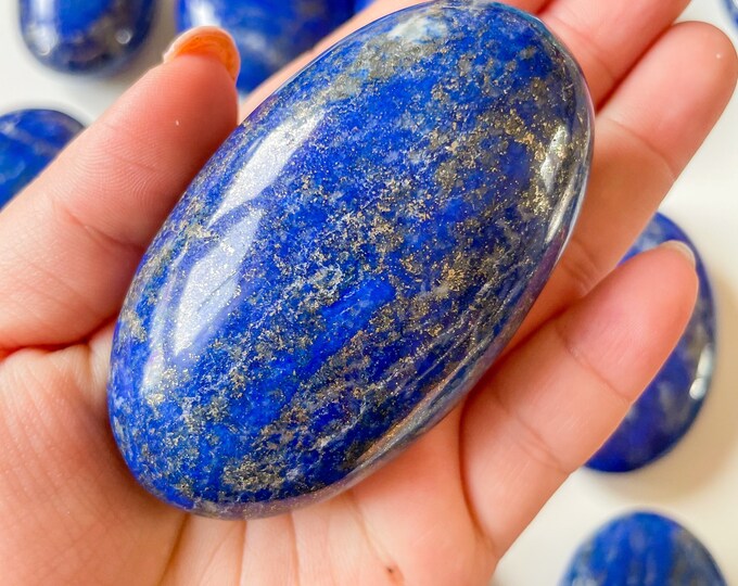Lapis lazuli premium palmstone Healing Crystals