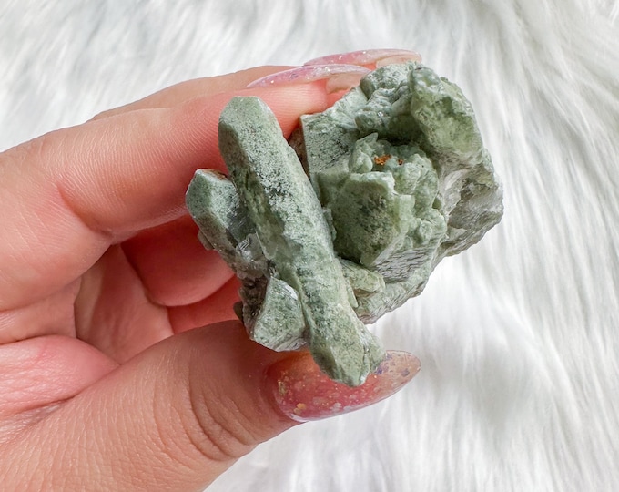 Mini chlorite quartz mineral specimen | premium crystal cluster | crystal healing home decoration | healing crystal | crystal decoration