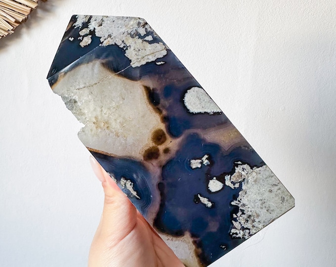 Druzy agate tower natural crystal ornament home decoration