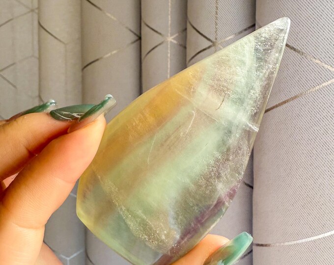 Green fluorite flame point healing crystal home decoration meditation | gift for her |gift for him |crystal gift