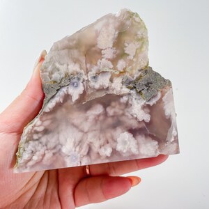 Rare flower agate crystal |cherry blossom agate home decoration | flower agate specimen | healing crystal | birthday gift|anniversary gift