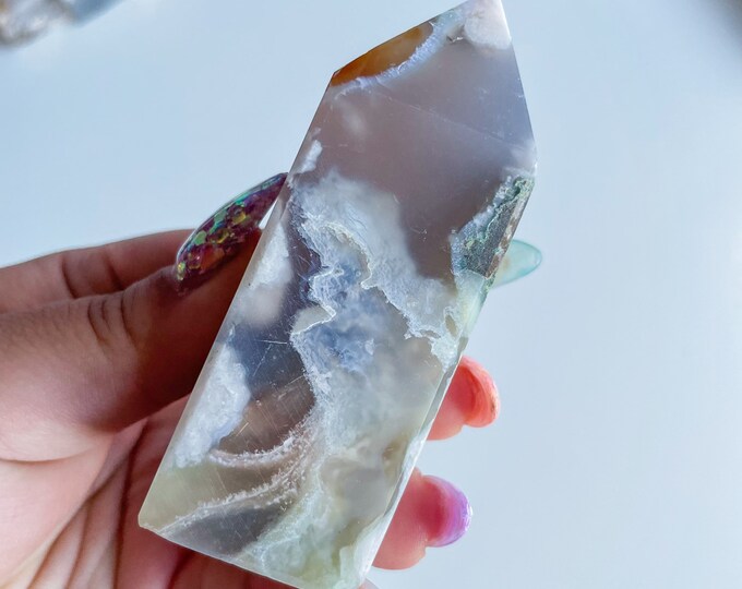 Druzy flower agate geode Crystal tower pink flower agate crystal tower healing crystal home decor