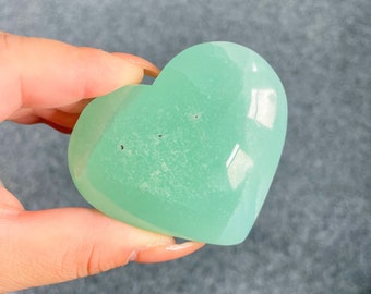 Pistachio calcite heart healing crystal healing journey home decoration｜
