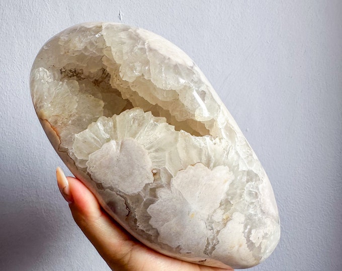 Large Druzy flower agate free form natural crystal ornament home decoration
