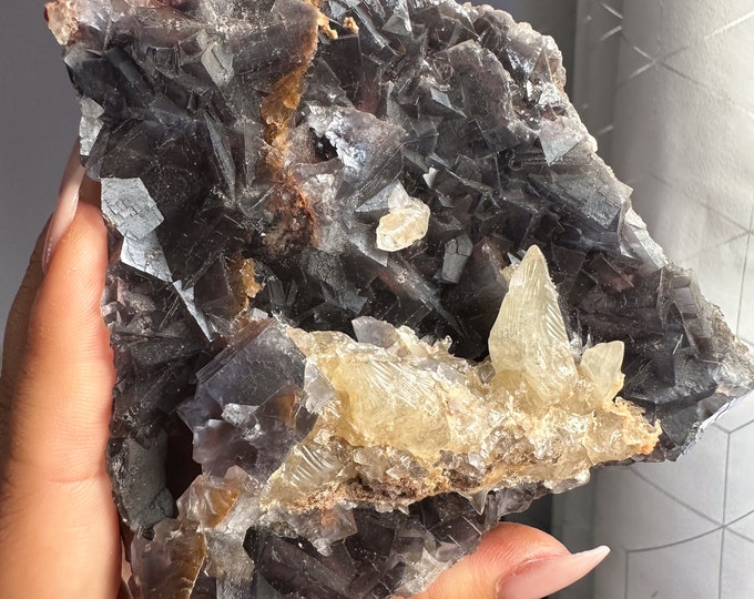 Magnificent double sided  premium indigo fluorite specimen ( Pakistan, Baluchistan province, lorlai district ) crystal mineral specimen