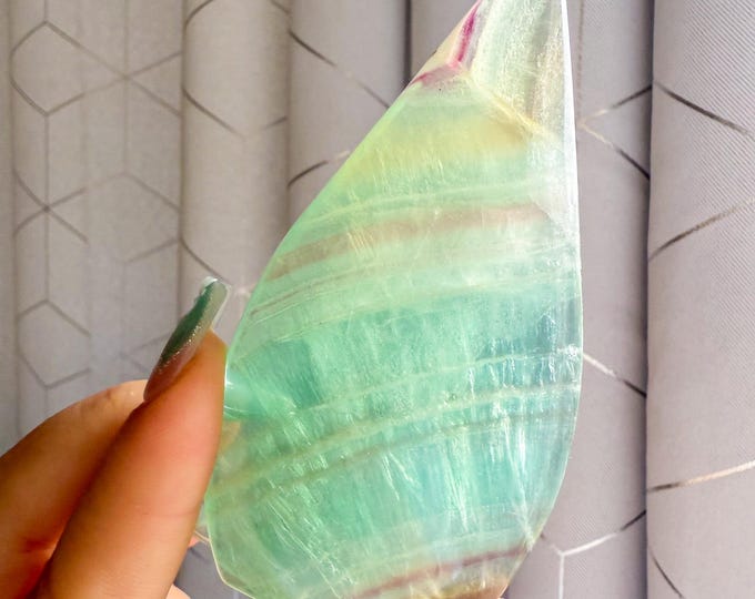Green fluorite flame point healing crystal home decoration meditation | gift for her |gift for him |crystal gift