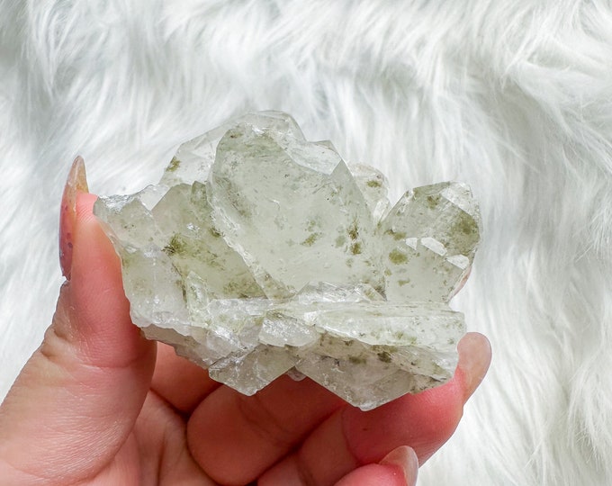 chlorite quartz mineral specimen | premium quartz crystal cluster | crystal healing home decoration | healing crystal | crystal decoration