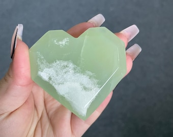 Pistachio calcite heart | crystal heart reiki healing meditation crystal healing journey home decoration