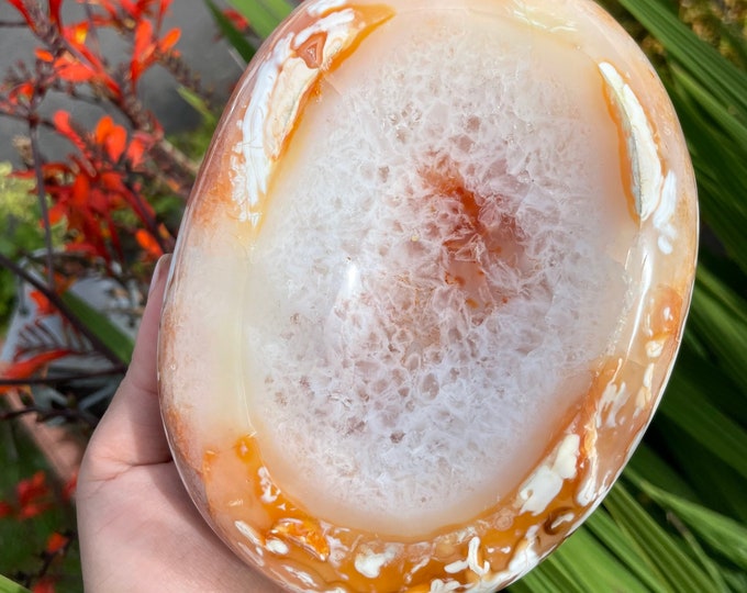 Carnelian crystal bowl | Carnelian stone home decoration | carnelian stone  healing crystal | birthstone gifts| wedding anniversary gift