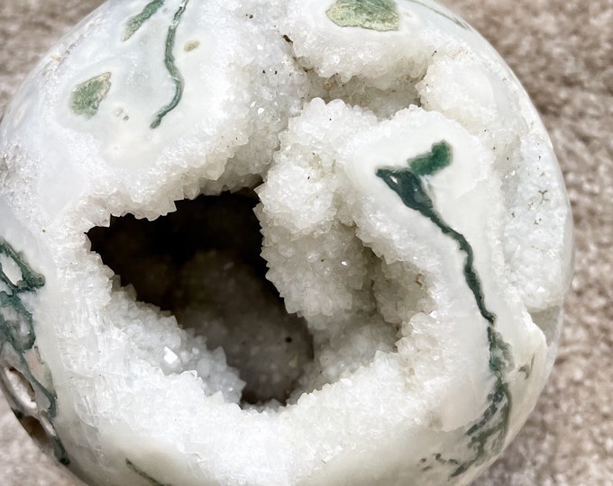 Natural Moss Agate Sphere - High Quality Druzy Healing Crystal for Home Decor and Meditation