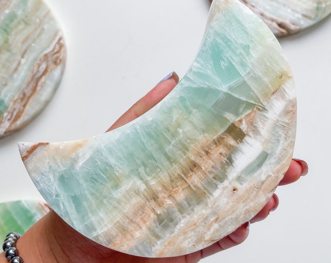 Caribbean calcite large crystal moon hand carving healing crystal healing journey home decoration