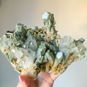 Chlorite quartz cluster | chlorite quartz crystal cluster mineral specimen
