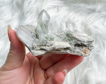 chlorite quartz mineral specimen | premium quartz crystal cluster | crystal healing home decoration | healing crystal | crystal decoration