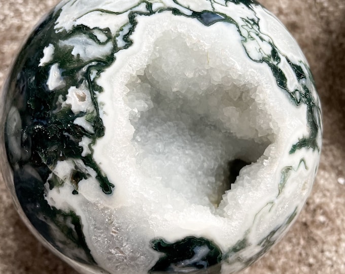 Natural Moss Agate Sphere - High Quality Druzy Healing Crystal for Home Decor and Meditation