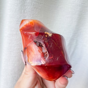 Carnelian crystal flame | Carnelian stone home decoration | carnelian stone healing crystal | birthstone gifts| wedding anniversary gift