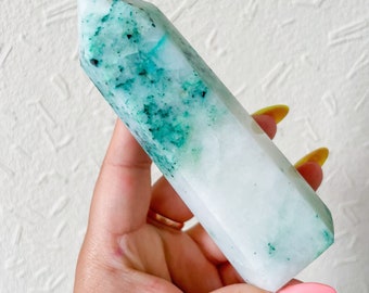 Chrysocolla in quartz | Phoenix stone crystal tower
