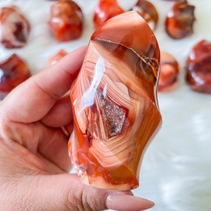 Carnelian crystal flame | Carnelian stone home decoration | carnelian stone healing crystal | birthstone gifts| wedding anniversary gift