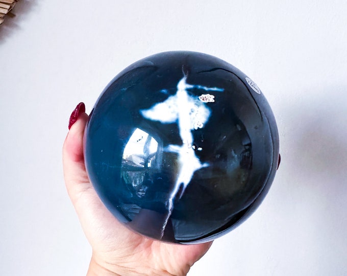 Orca Agate natural crystal sphere| unique crystal home decor| Tranquility home style | Earthy decor | Oceanic decor | unique gift idea