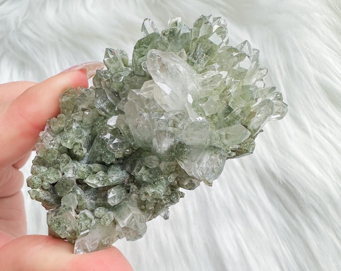 chlorite quartz mineral specimen | premium crystal cluster | crystal healing home decoration | healing crystal | crystal decoration