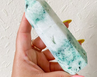 Chrysocolla in quartz | Phoenix stone crystal tower